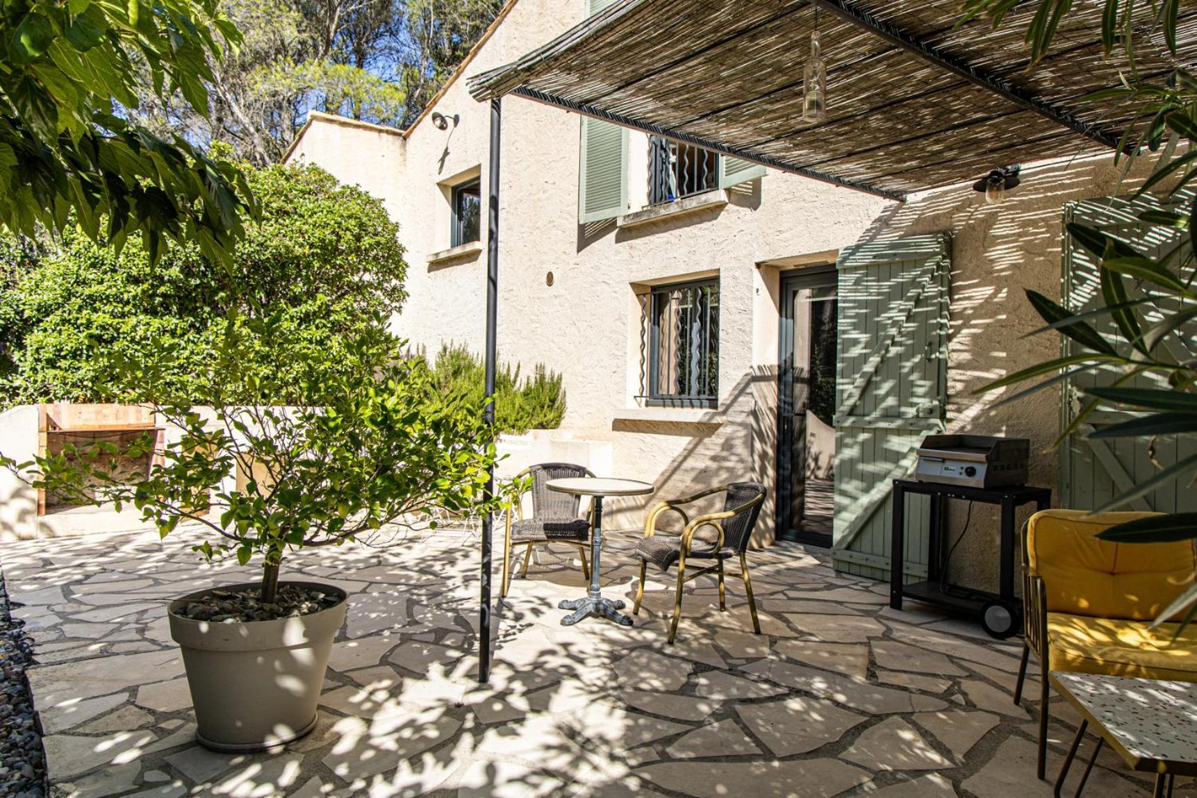 Bed and Breakfast Mas lou Félibrige Venelles Exterior foto