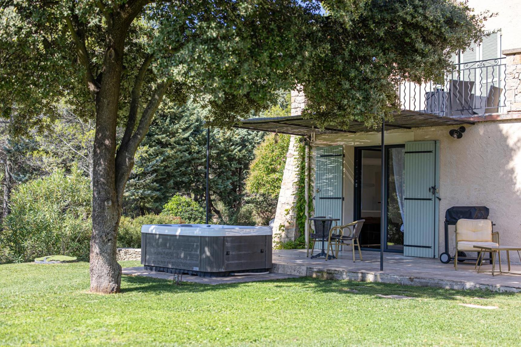 Bed and Breakfast Mas lou Félibrige Venelles Exterior foto