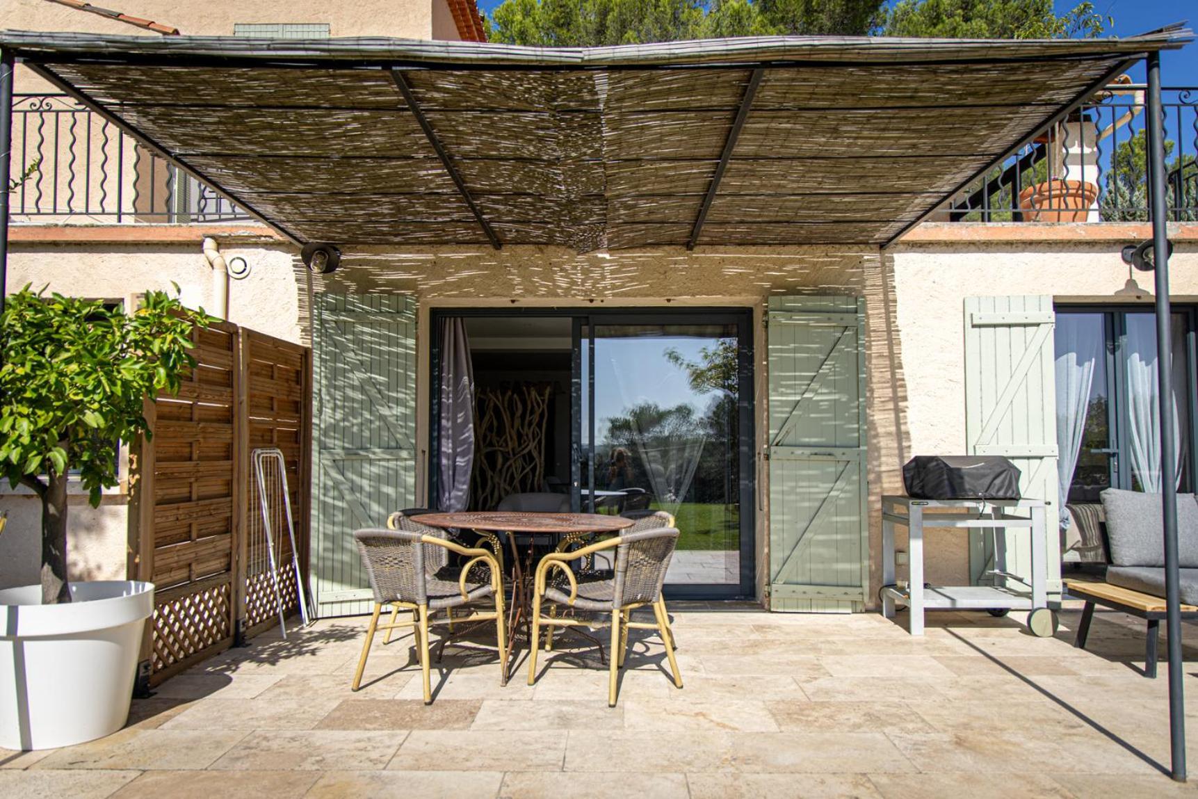 Bed and Breakfast Mas lou Félibrige Venelles Exterior foto